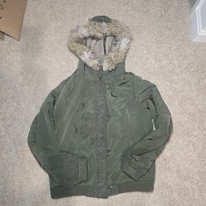 American Eagle Outfitters Green Hooded Parka – Faux Fur Trim – Size Large